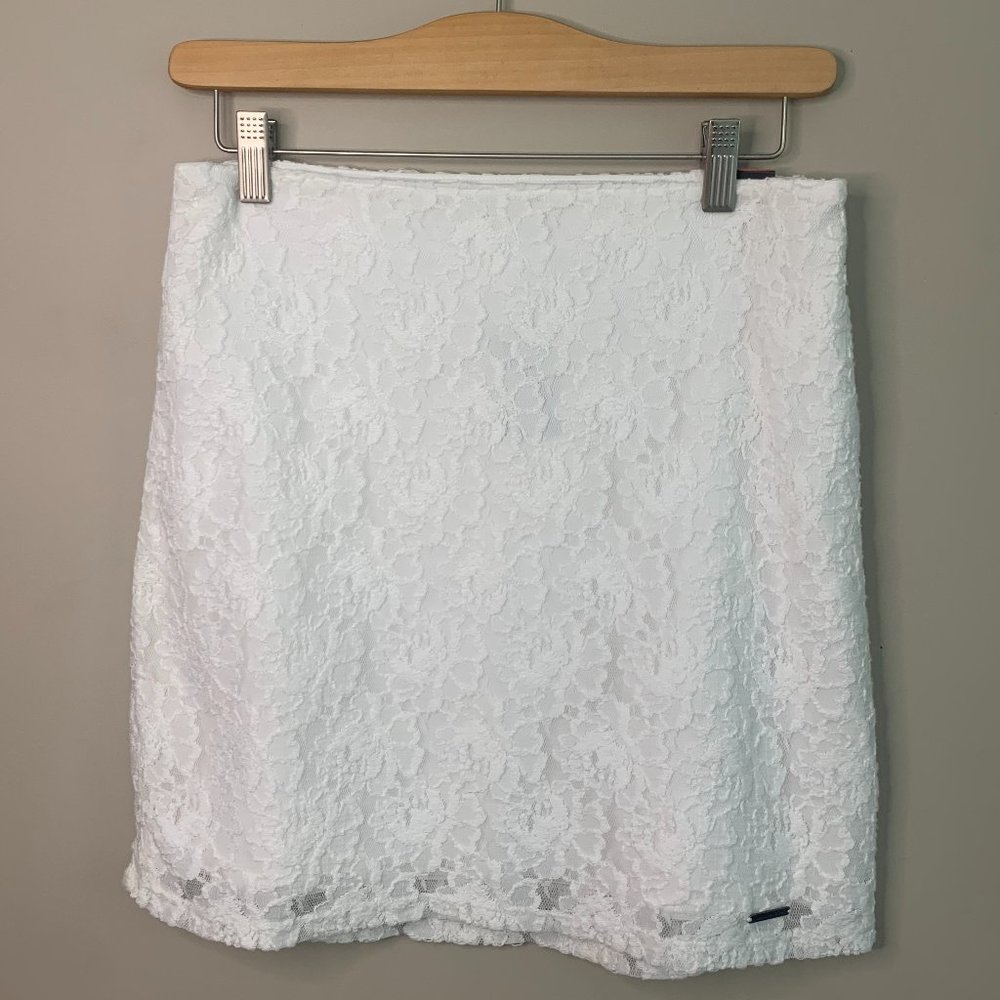 Abercrombie & Fitch Floral Lace Mini Skirt‎ White Side Zipper Lined Size 4/ 27”